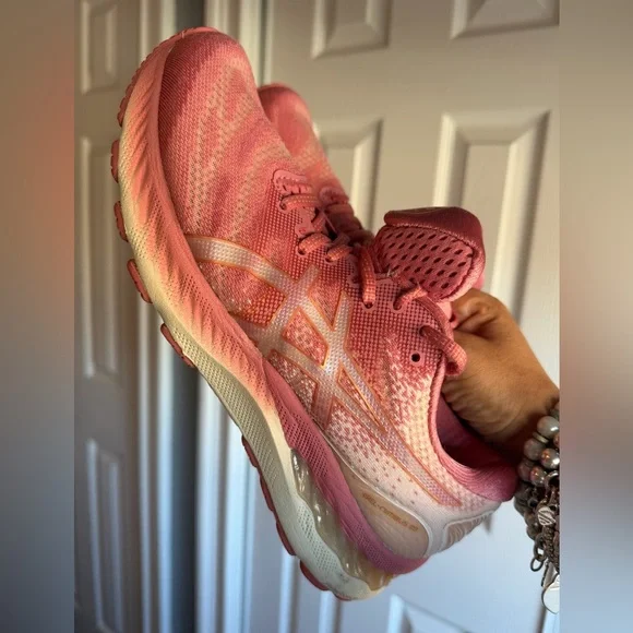 ASICS Women's Gel-Nimbus Running Shoes - Dusty Rose Women’s Size: 9 - Picture 7 of 11